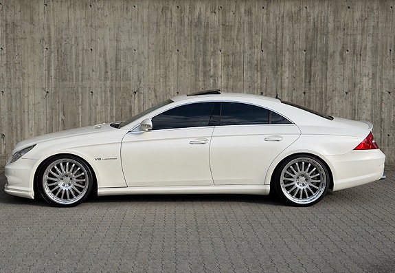 Mercedes-Benz CLS55 5 of 5