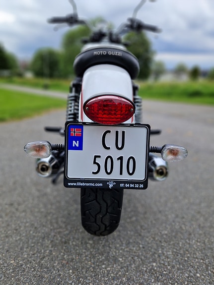 Moto Guzzi V9 Roamer 5 of 5