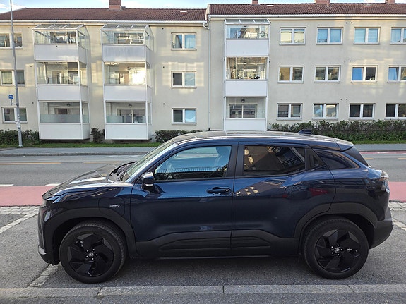 Toyota Urban Cruiser 3 of 5
