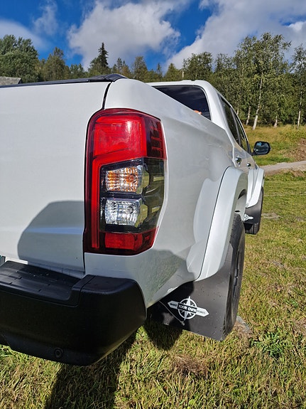 Mitsubishi L200 27 of 27