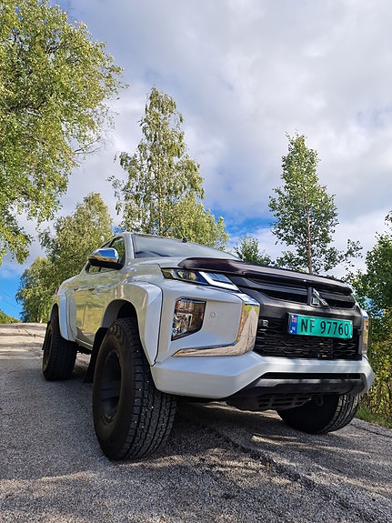 Mitsubishi L200 26 of 27