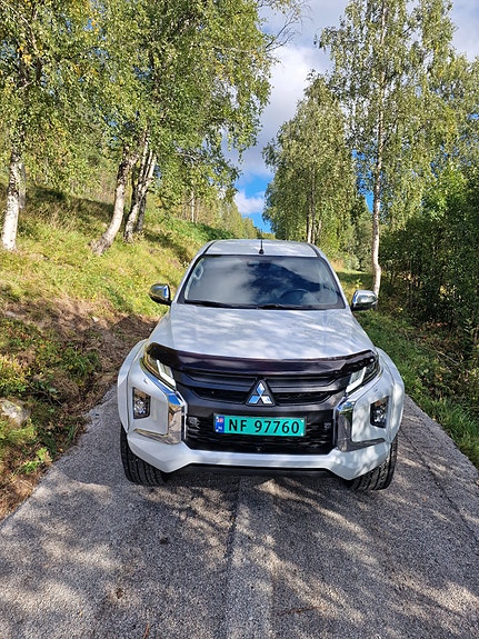 Mitsubishi L200 24 of 27