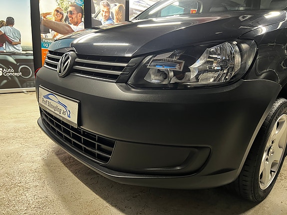 Volkswagen Caddy Maxi 12 of 30