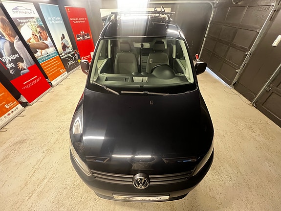 Volkswagen Caddy Maxi 8 of 30
