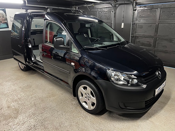 Volkswagen Caddy Maxi 15 of 30