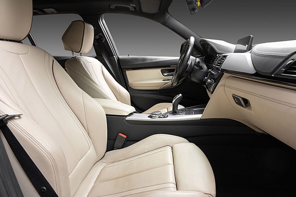 BMW 335d 30 of 30