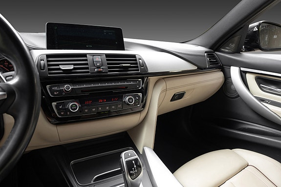 BMW 335d 11 of 30