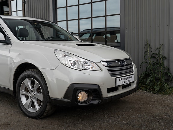 Subaru Outback 4 of 5