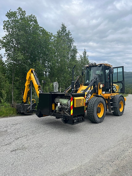 JCB 411 6 of 9