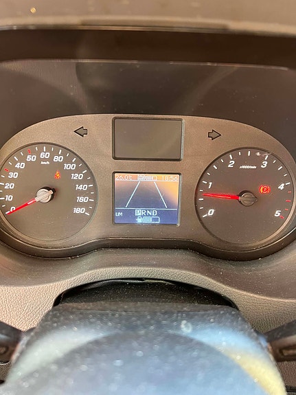 Mercedes-Benz Sprinter 319 11 of 19