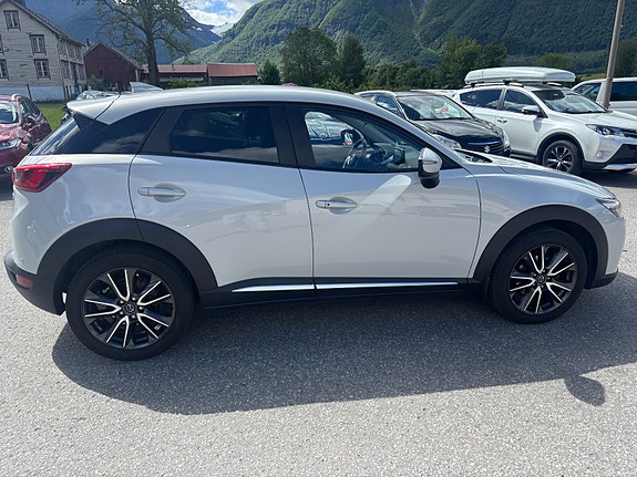 Mazda CX-3 4 of 5