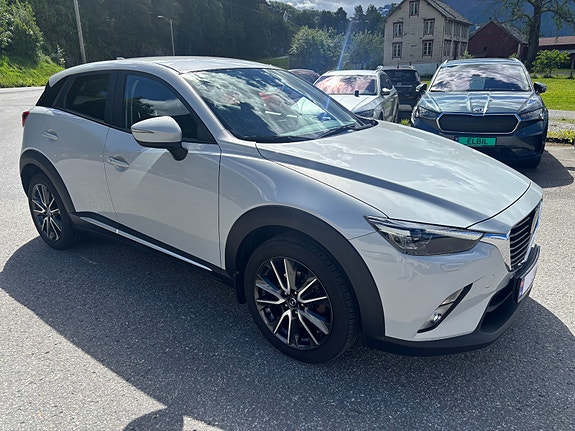Mazda CX-3 3 of 5
