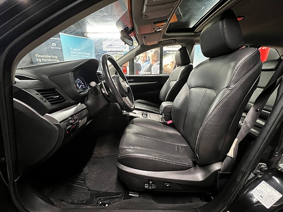 Subaru Outback 27 of 30