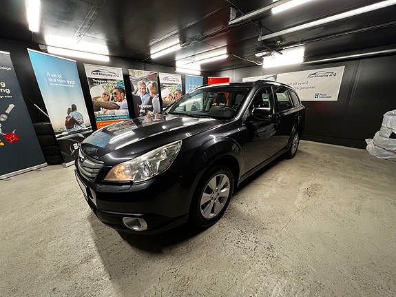 Subaru Outback 3 of 30