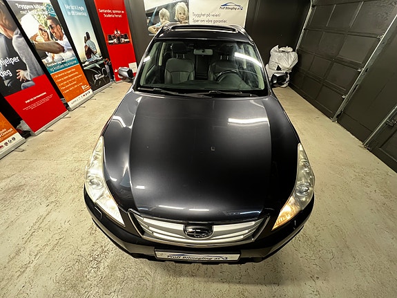 Subaru Outback 8 of 30