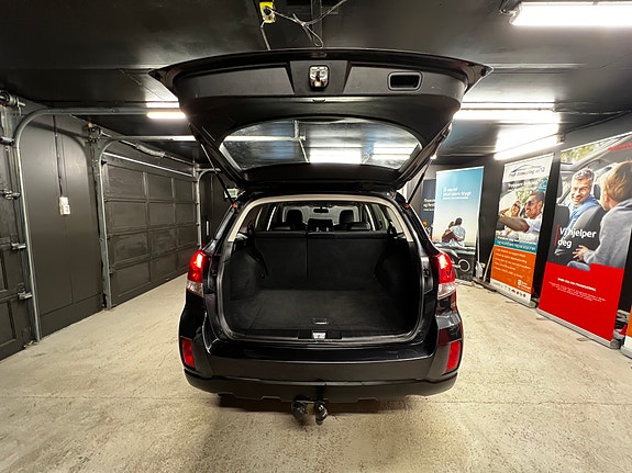 Subaru Outback 17 of 30