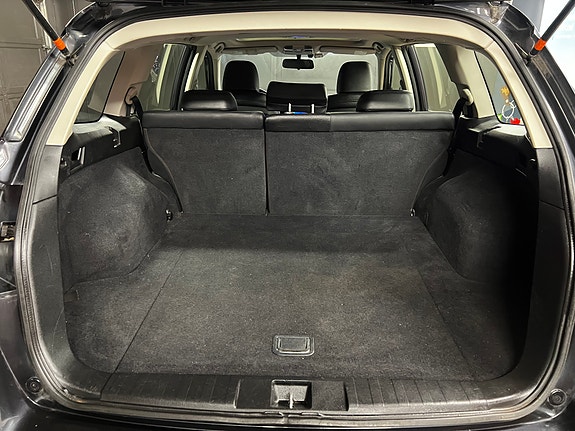 Subaru Outback 18 of 30