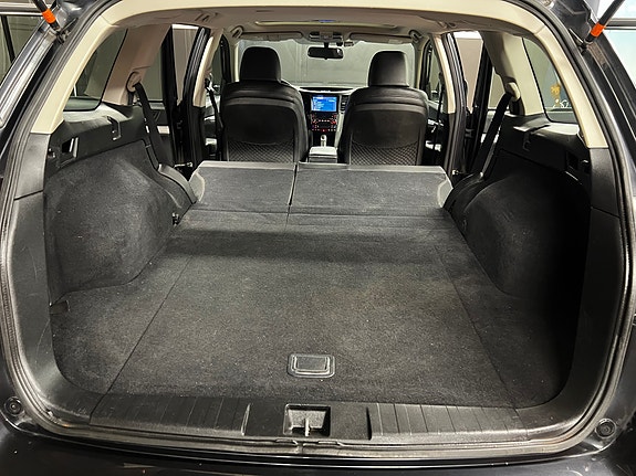 Subaru Outback 19 of 30