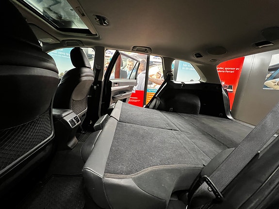 Subaru Outback 21 of 30