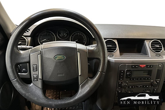 Land Rover Discovery 7 of 28