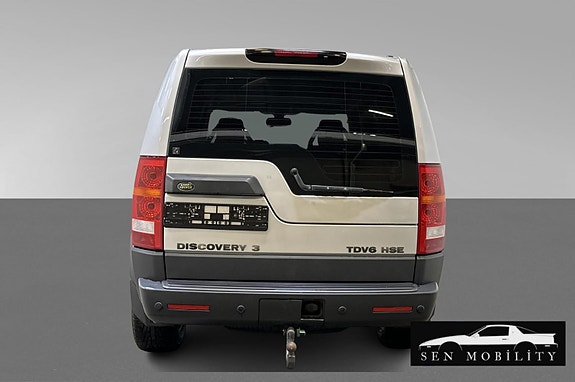 Land Rover Discovery 6 of 28