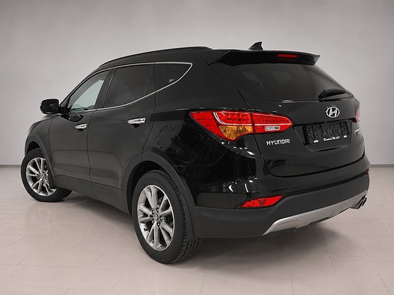 Hyundai Santa Fe 4 of 5