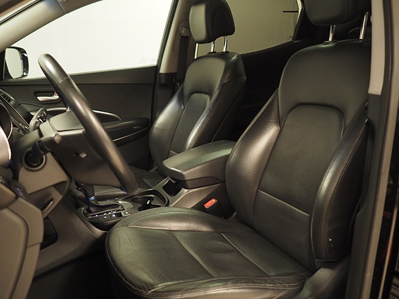 Hyundai Santa Fe 11 of 30