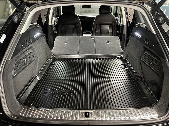 Audi e-tron 21 of 30