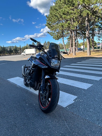 Suzuki GSX-S 1000 S Katana 4 of 5