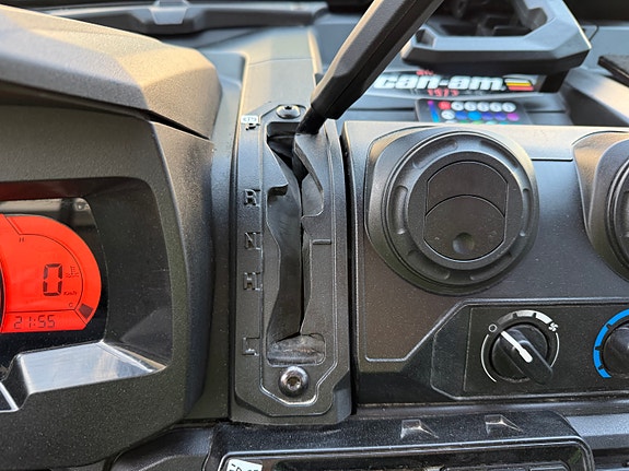 Can-Am Can-Am Traxter HD9 med Deluxe hytte. Traktor registrert 40 km/t for 3 personer. 16 of 30