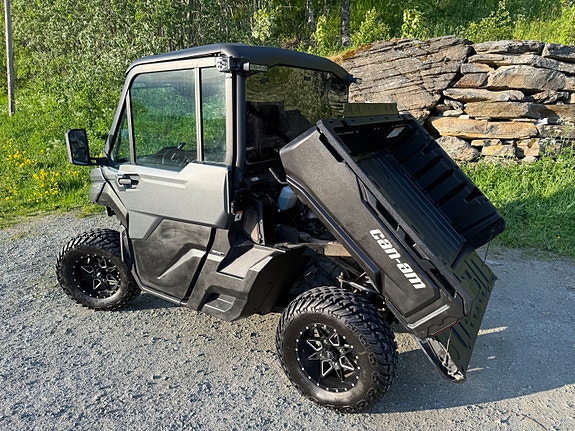 Can-Am Can-Am Traxter HD9 med Deluxe hytte. Traktor registrert 40 km/t for 3 personer. 28 of 30