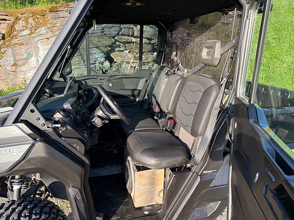 Can-Am Can-Am Traxter HD9 med Deluxe hytte. Traktor registrert 40 km/t for 3 personer. 23 of 30