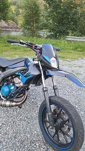 Gilera SMT 50 4 of 5