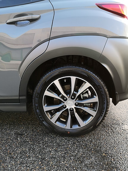 Hyundai Kona 6 of 19