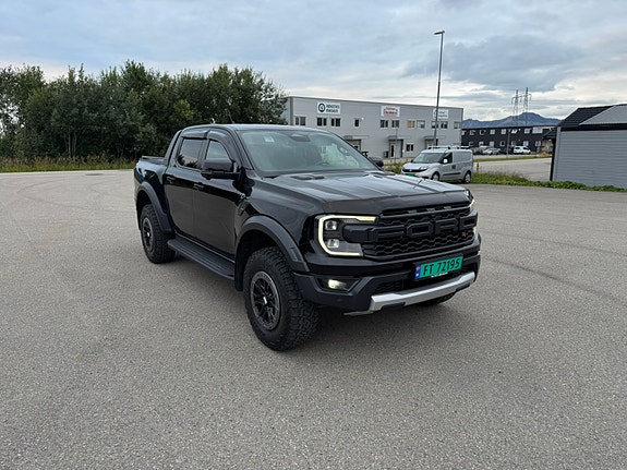 Ford Ranger Raptor 2 of 5