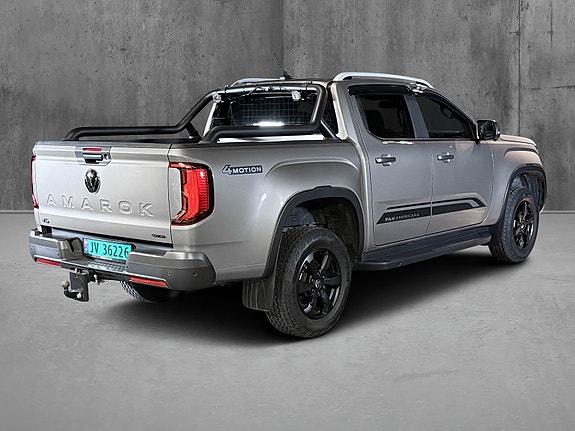Volkswagen Amarok 8 of 28
