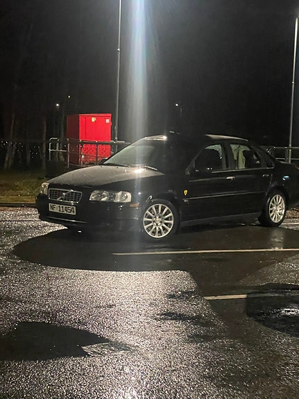 Volvo S80 3 of 10