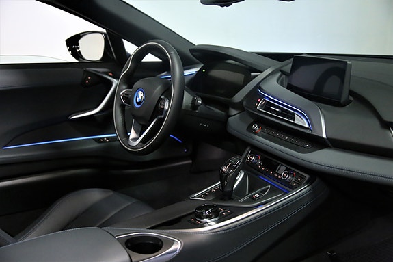 BMW i8 18 of 22