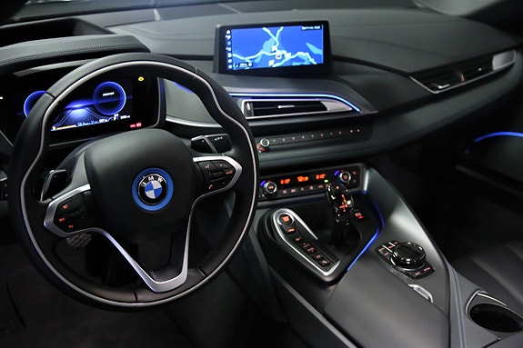 BMW i8 14 of 22