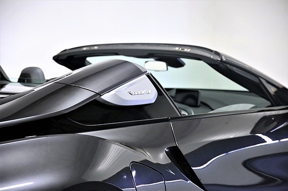 BMW i8 20 of 22