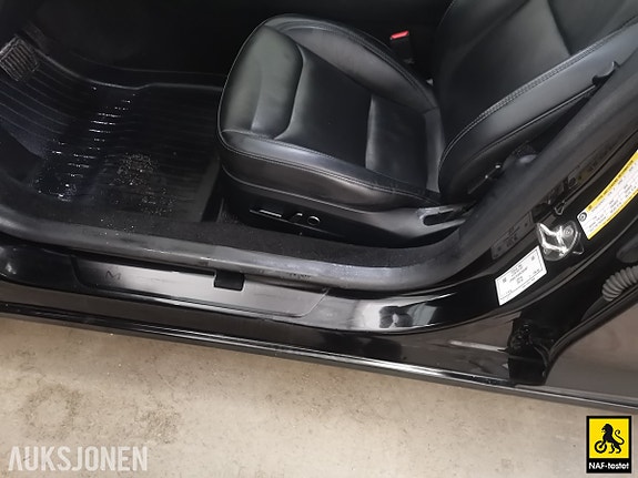 Tesla Model 3 12 of 30