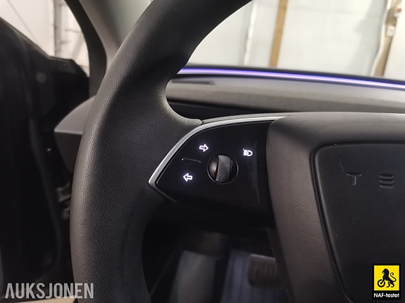 Tesla Model 3 15 of 30
