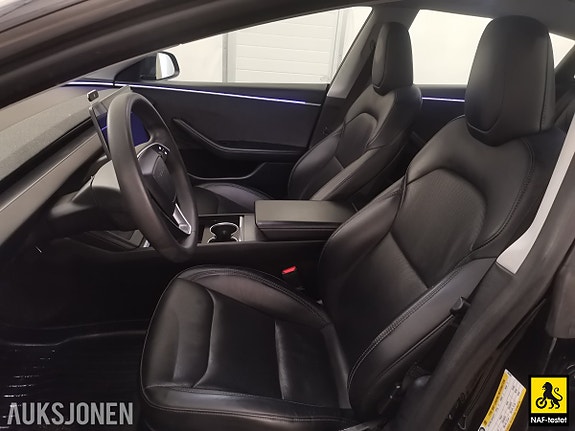 Tesla Model 3 14 of 30