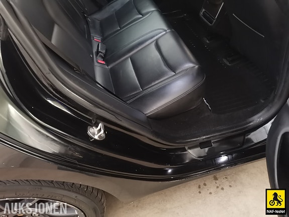Tesla Model 3 29 of 30