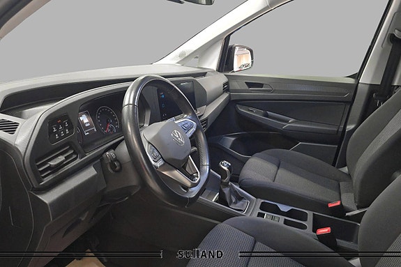Volkswagen Caddy Maxi 12 of 30