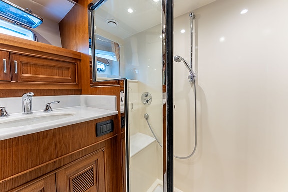 Fleming 58 - extremely well maintained (2015) 29 of 30