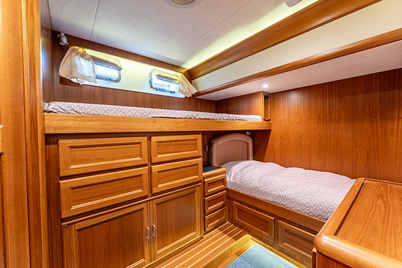 Fleming 58 - extremely well maintained (2015) 26 of 30
