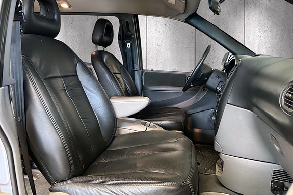 Chrysler Grand Voyager 18 of 25