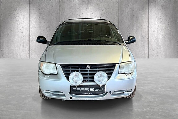 Chrysler Grand Voyager 5 of 5