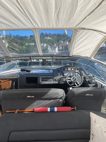 Windy 33 Scirocco 11 of 24
